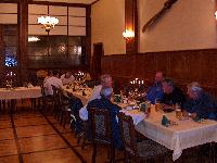 Abends im Hotel Fliegerheim